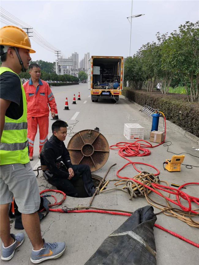 雅星镇翻衬法管道修复技术主要工序